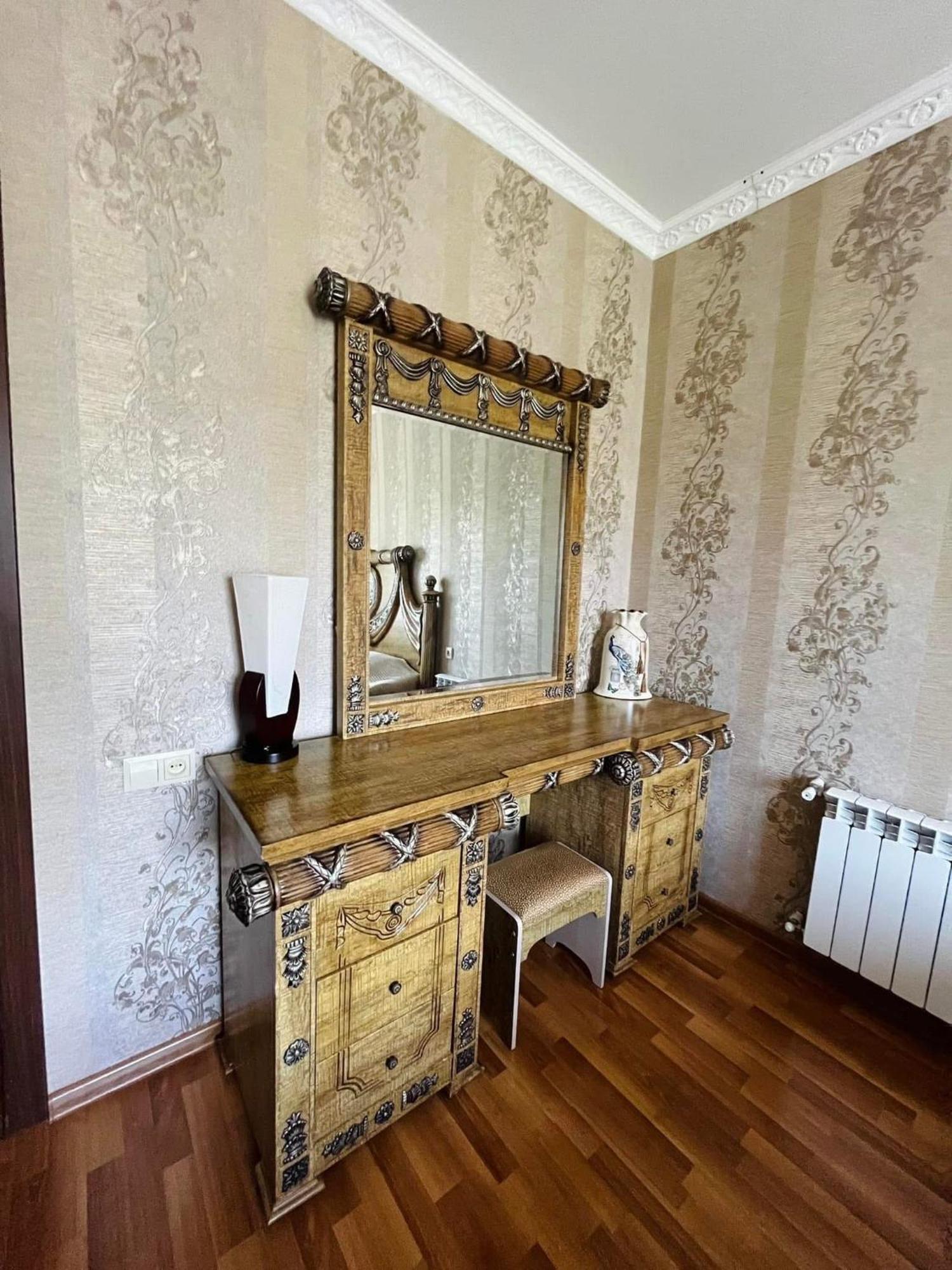 Hotel Oniks Kutaisi Zewnętrze zdjęcie
